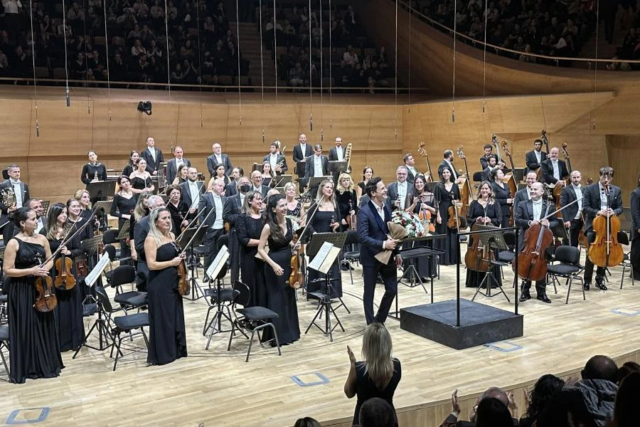 Orchestra Gallery 2